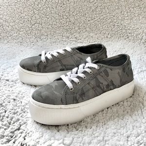 Steve Madden Platform Sneakers